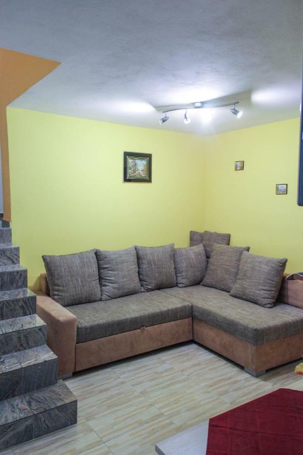 Banka Apartman Marta מראה חיצוני תמונה